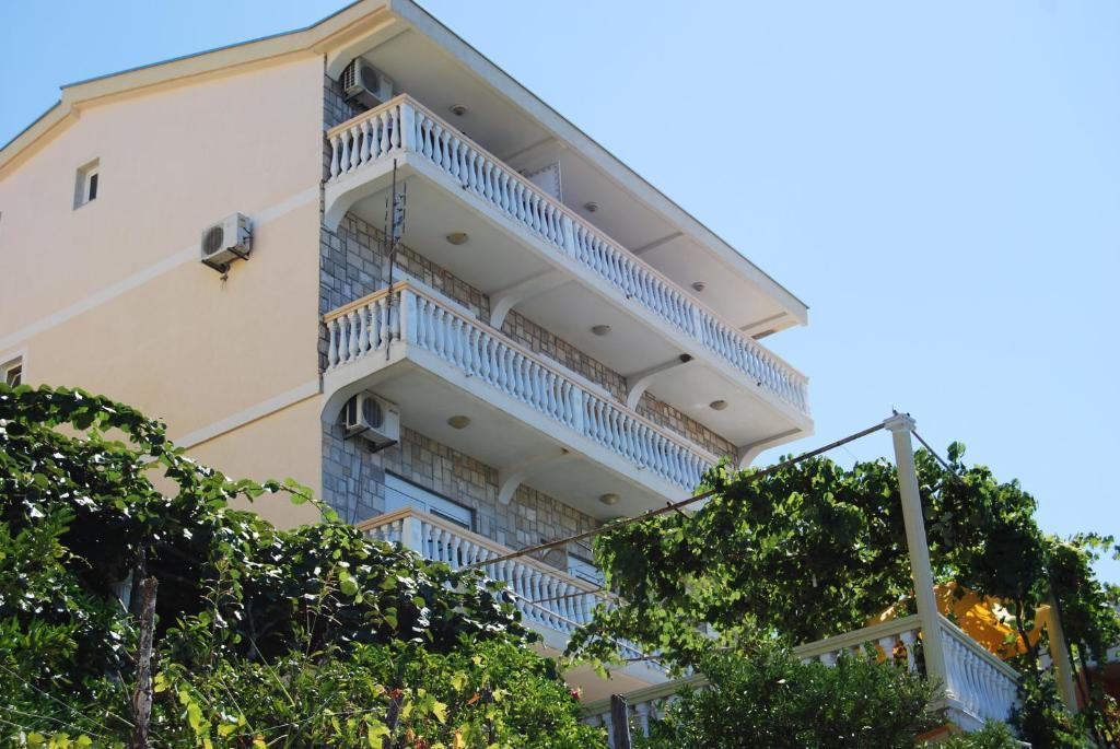 Sun Apartments Ulcinj Zewnętrze zdjęcie